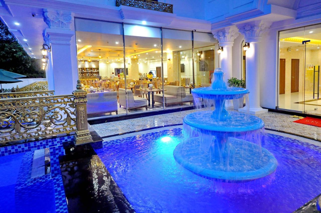 Crown Nguyen Hoang Hotel Nha Trang Dış mekan fotoğraf
