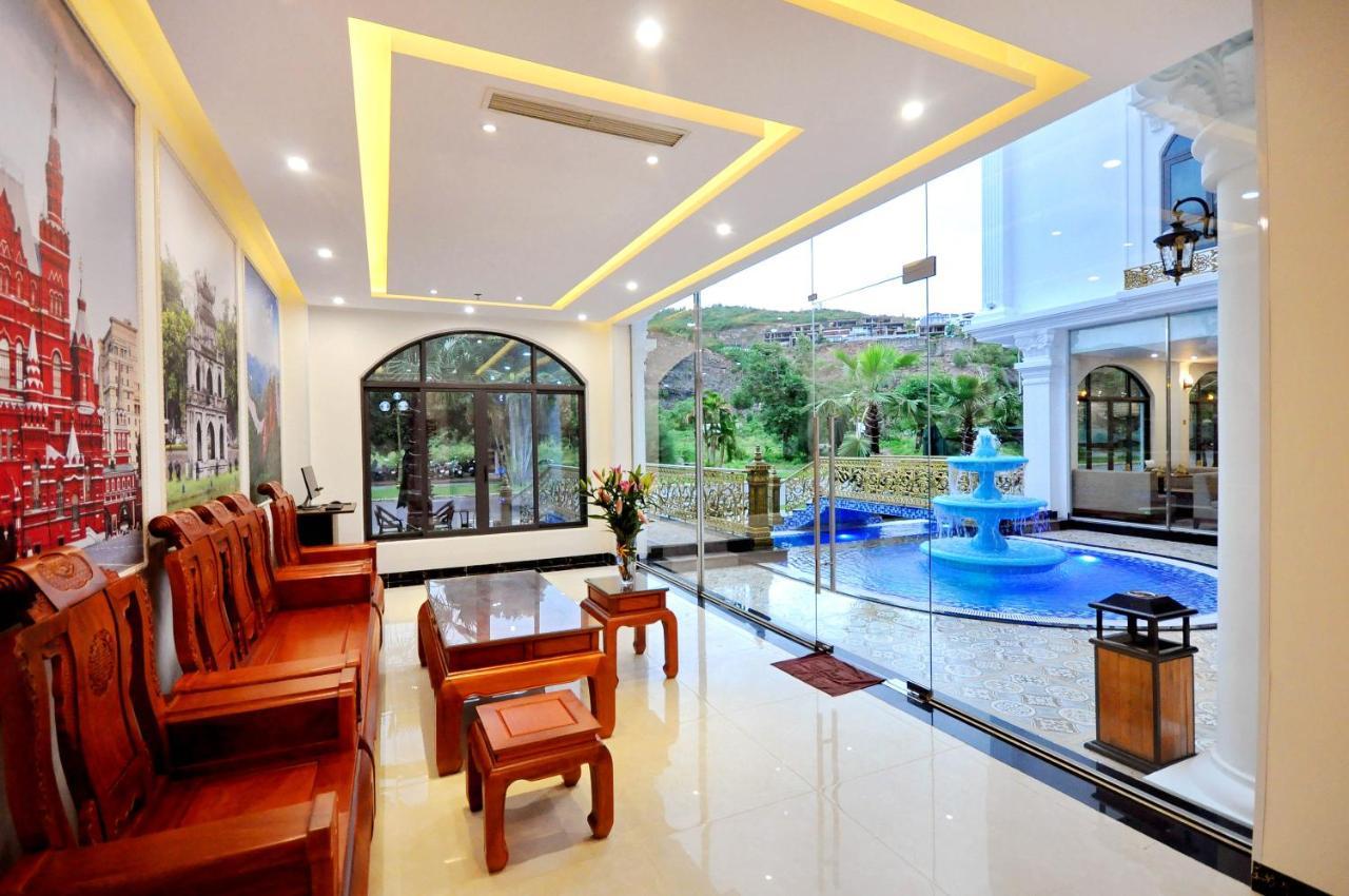 Crown Nguyen Hoang Hotel Nha Trang Dış mekan fotoğraf